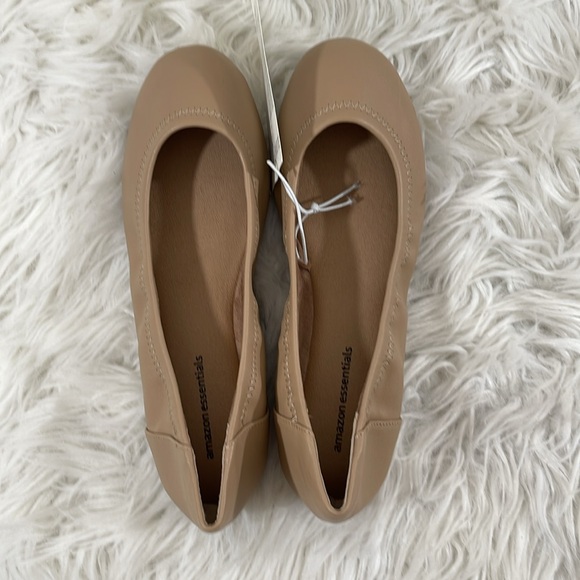 Amazon Essentials Women's Belice Ballet Flat Beige Size 7W (wide) NEW - Picture 8 of 16
